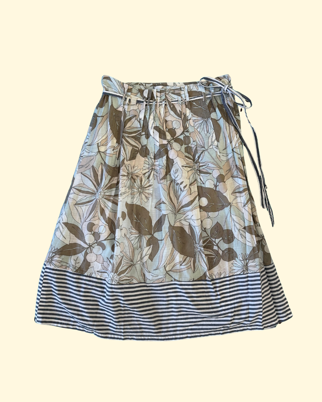 pleated floral midi skirt