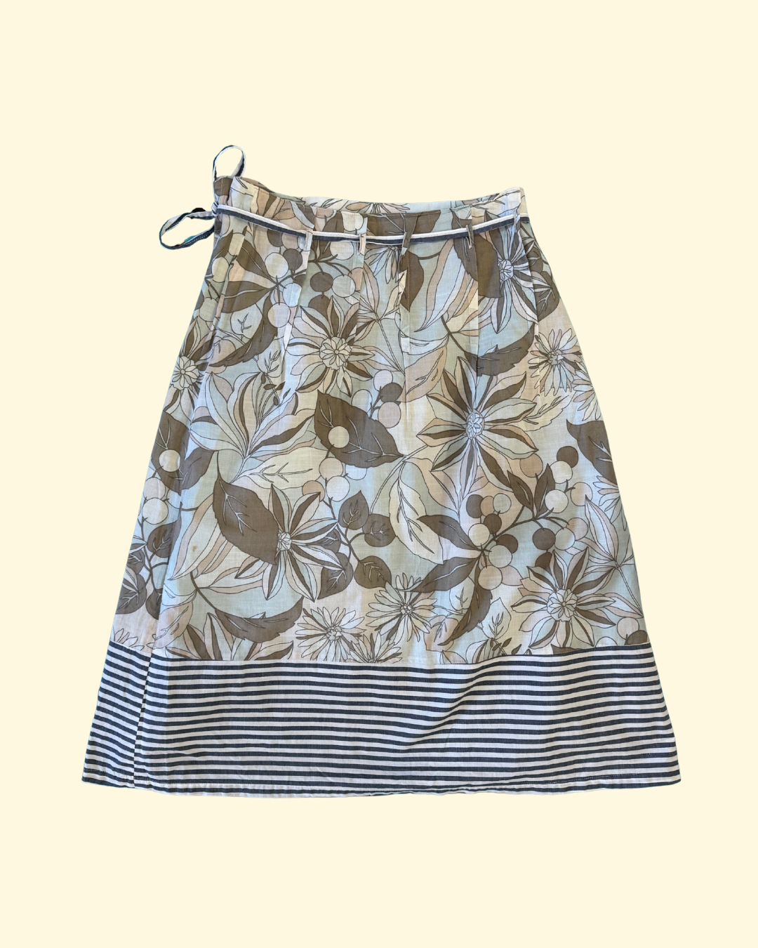 pleated floral midi skirt