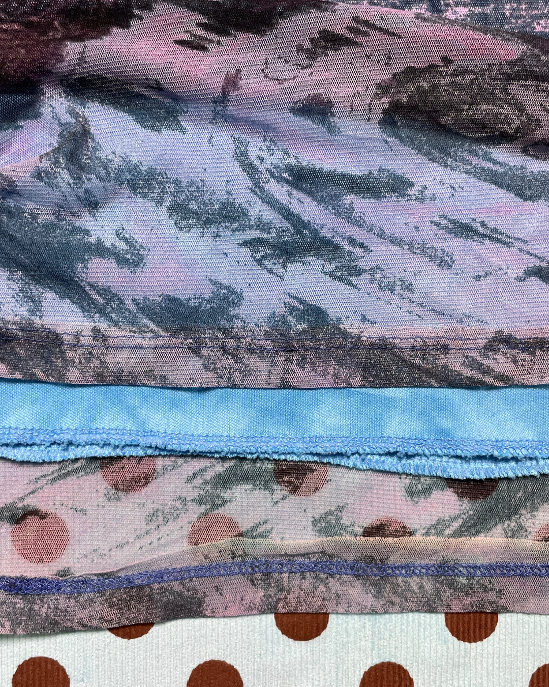 graphic mid-sleeve top